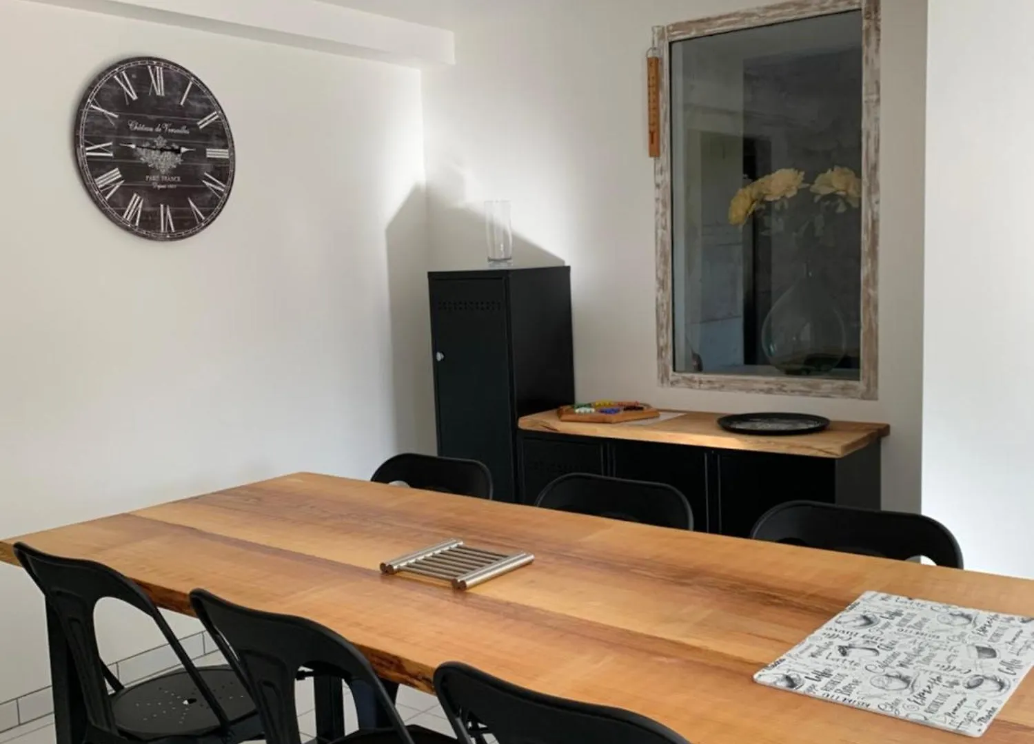 Apartamento Chez Sophie Et Gege. Maison De Ville, Deux Chambres, De Plain-Pied Figeac